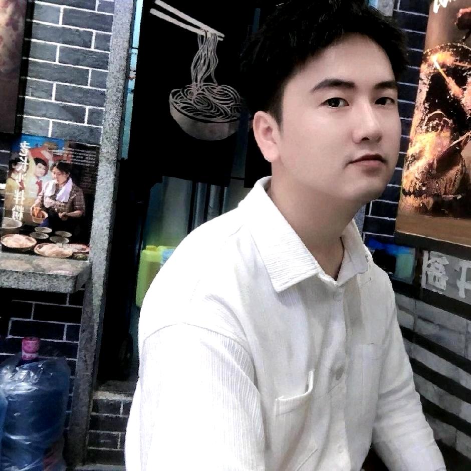佛山陕汽新能源凤和通店-阿彪