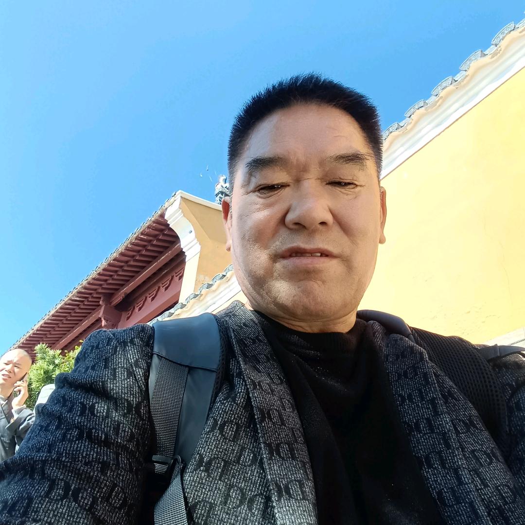 侯哥信易天下