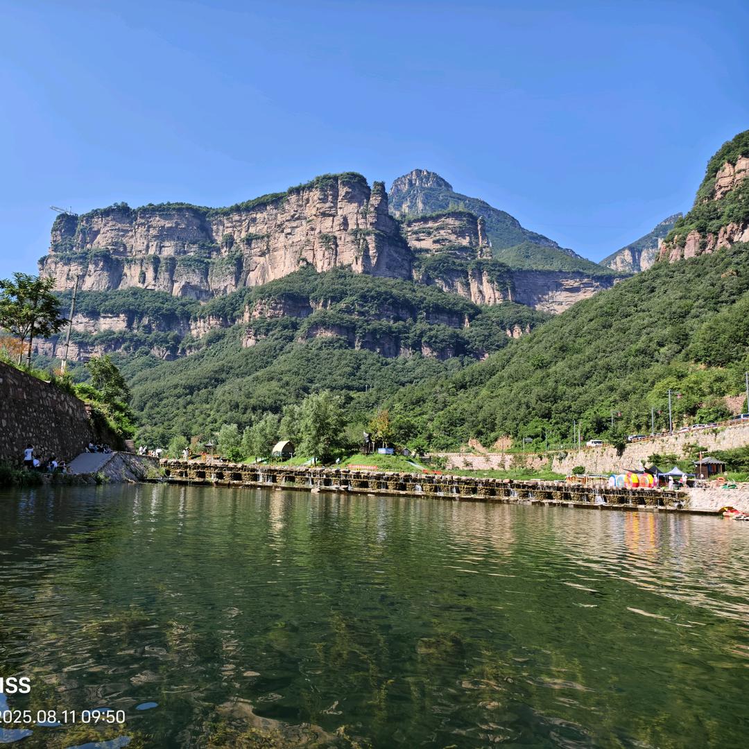 土山货小铺