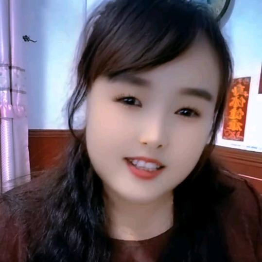 苹果梅梅