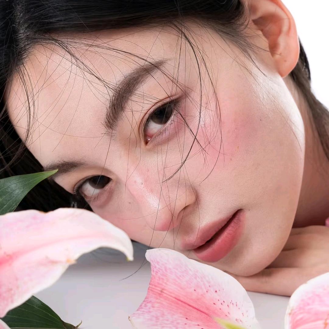 普安化妆师小雪snow（可美睫.纹绣）