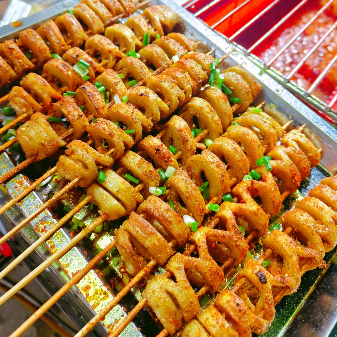 爱切烤面筋的小姐姐