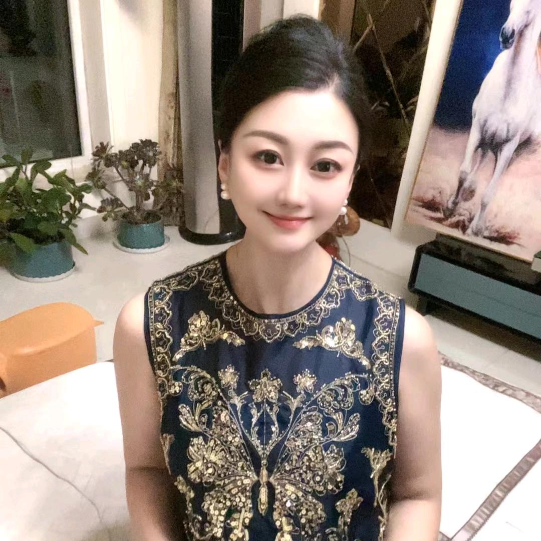 晴天（名裳女装）