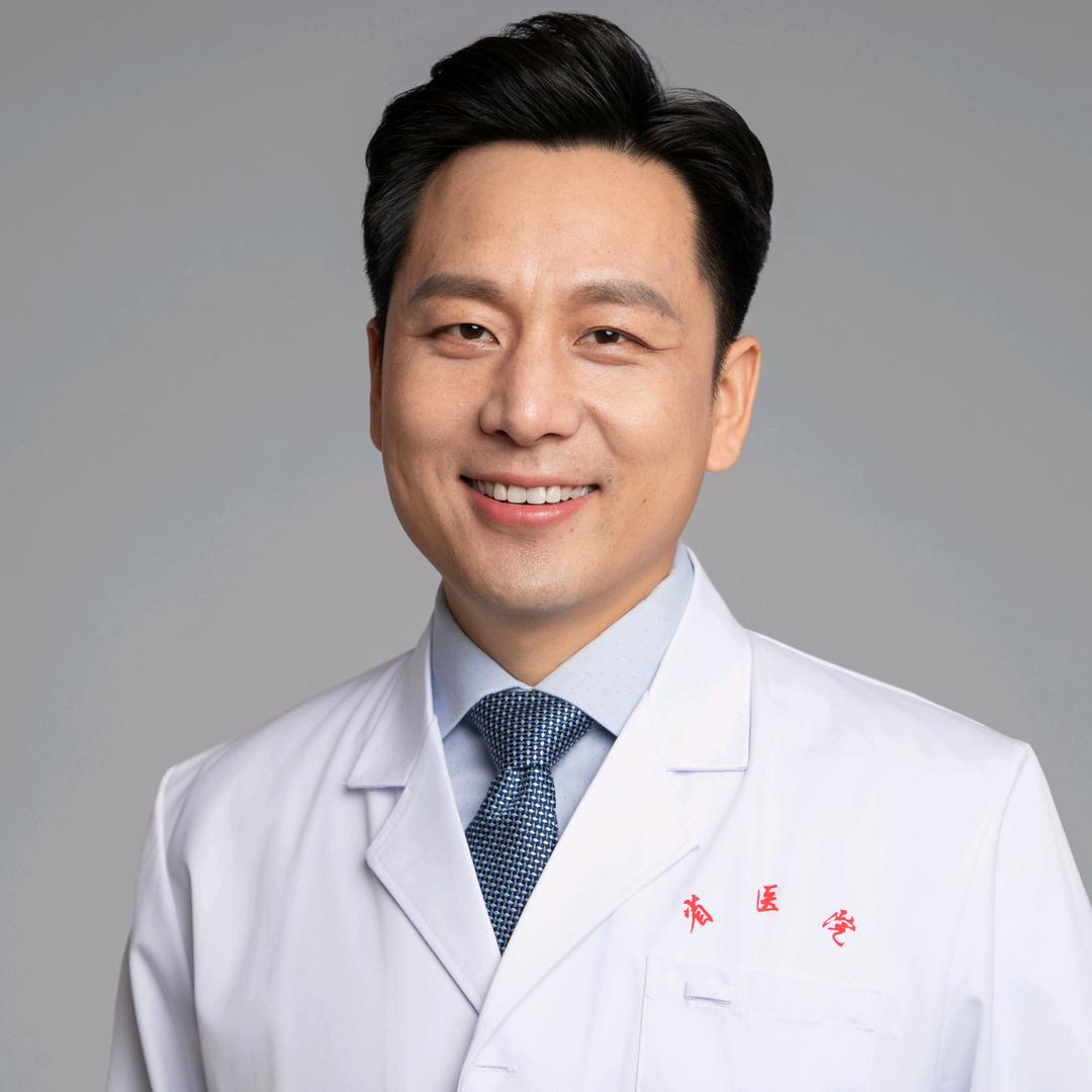 骨科医生王亚寒