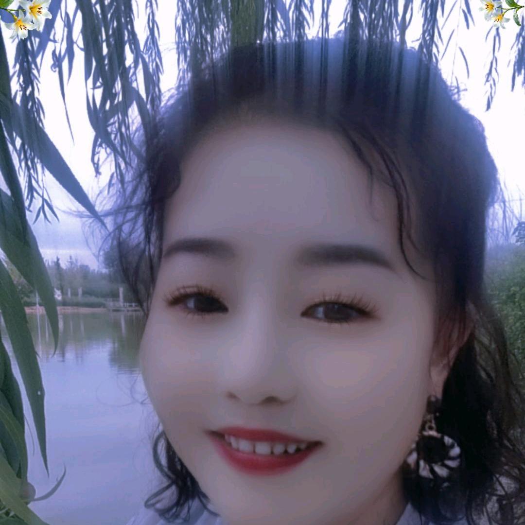 陕西梦莉（晚上七点开播，八点多下播