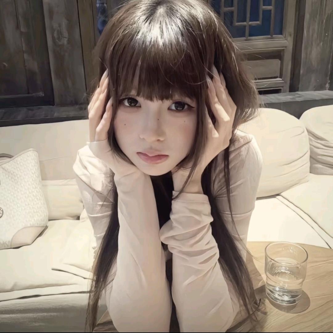 笨蛋美女