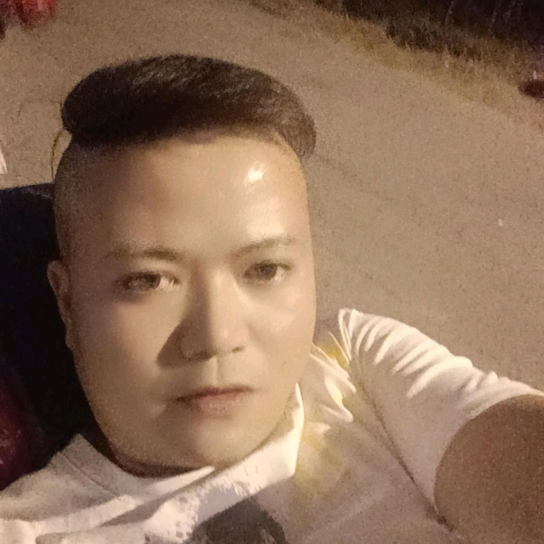 董安安