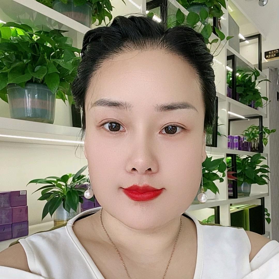 龙家二小姐