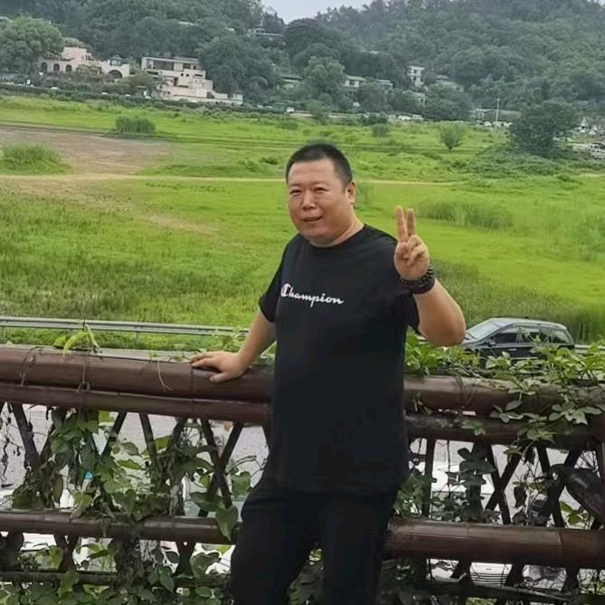 鲁浩交通、消防、劳保、五金、建材