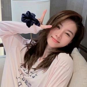 月月不吃鱼-分享穿搭