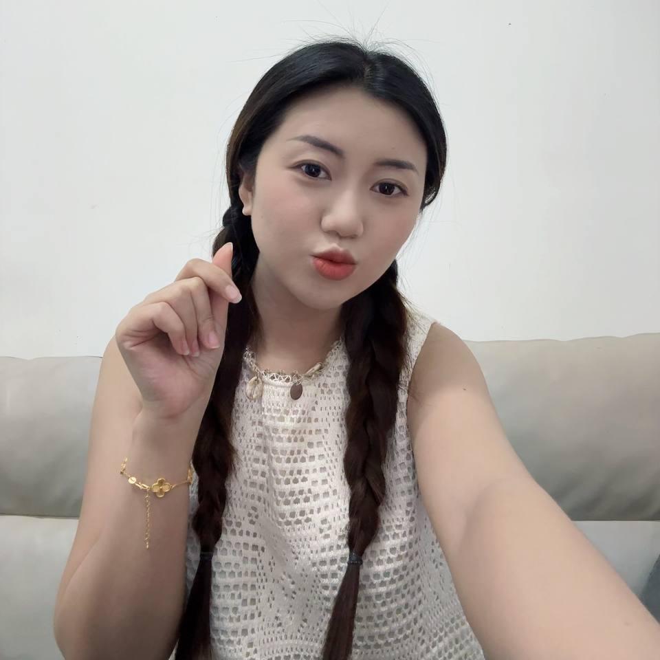 kimi  - （佳佳）