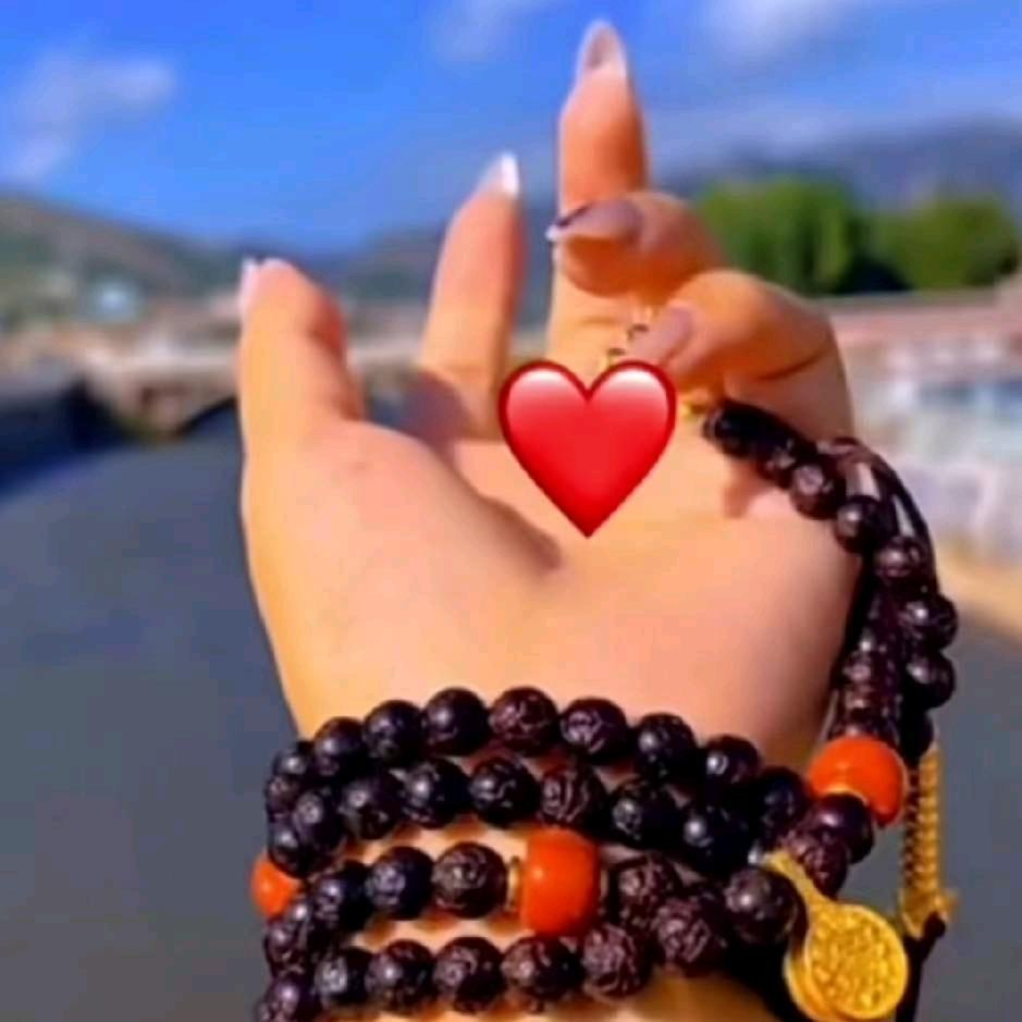 ℳ๓--💋--སེམས་🦋