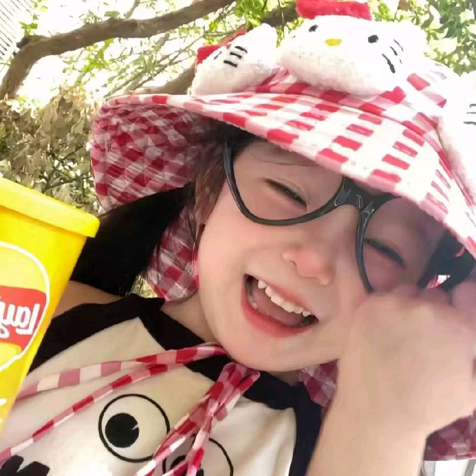 发誓我不在天真