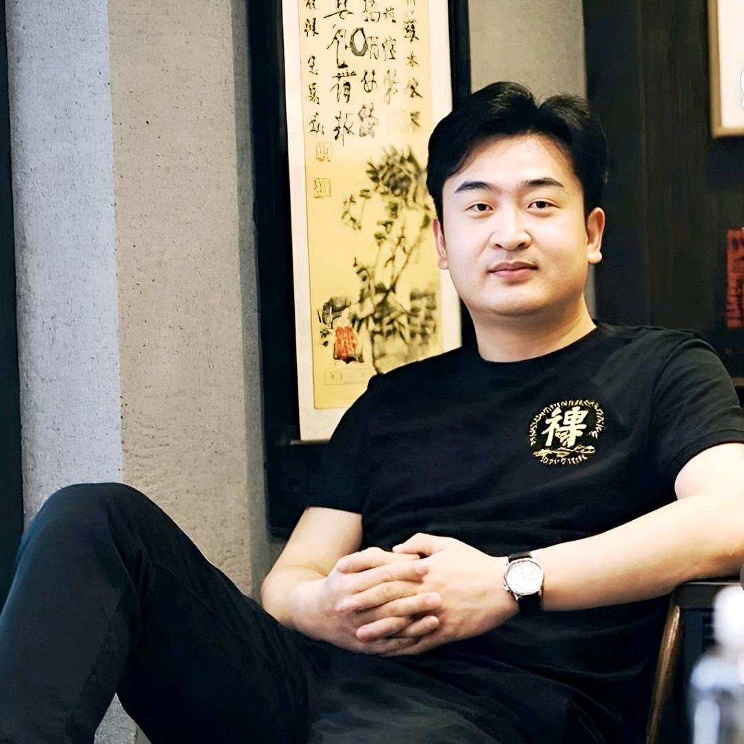 布衣居士（王者创业21:00点开播）