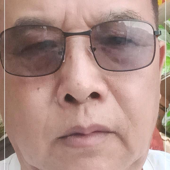苗家中草药商行