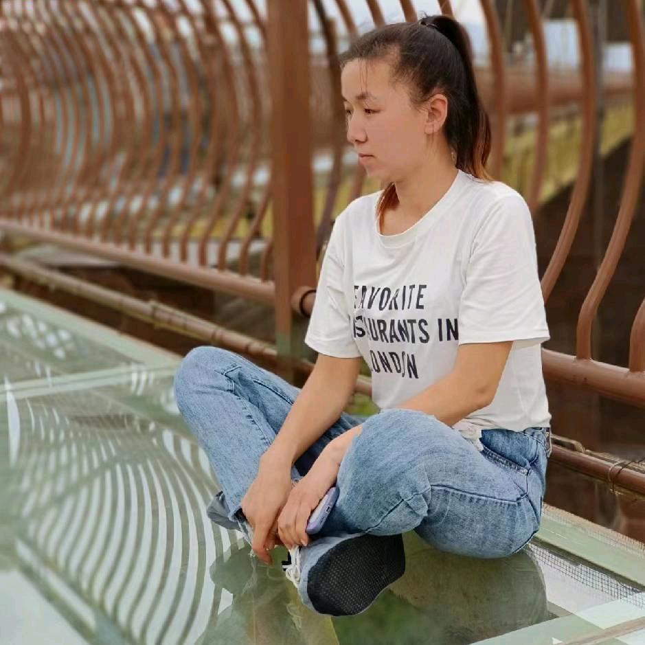 珊珊（秒回师）