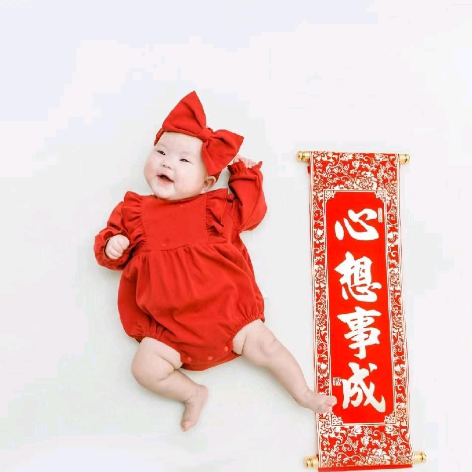 用户7432436354125