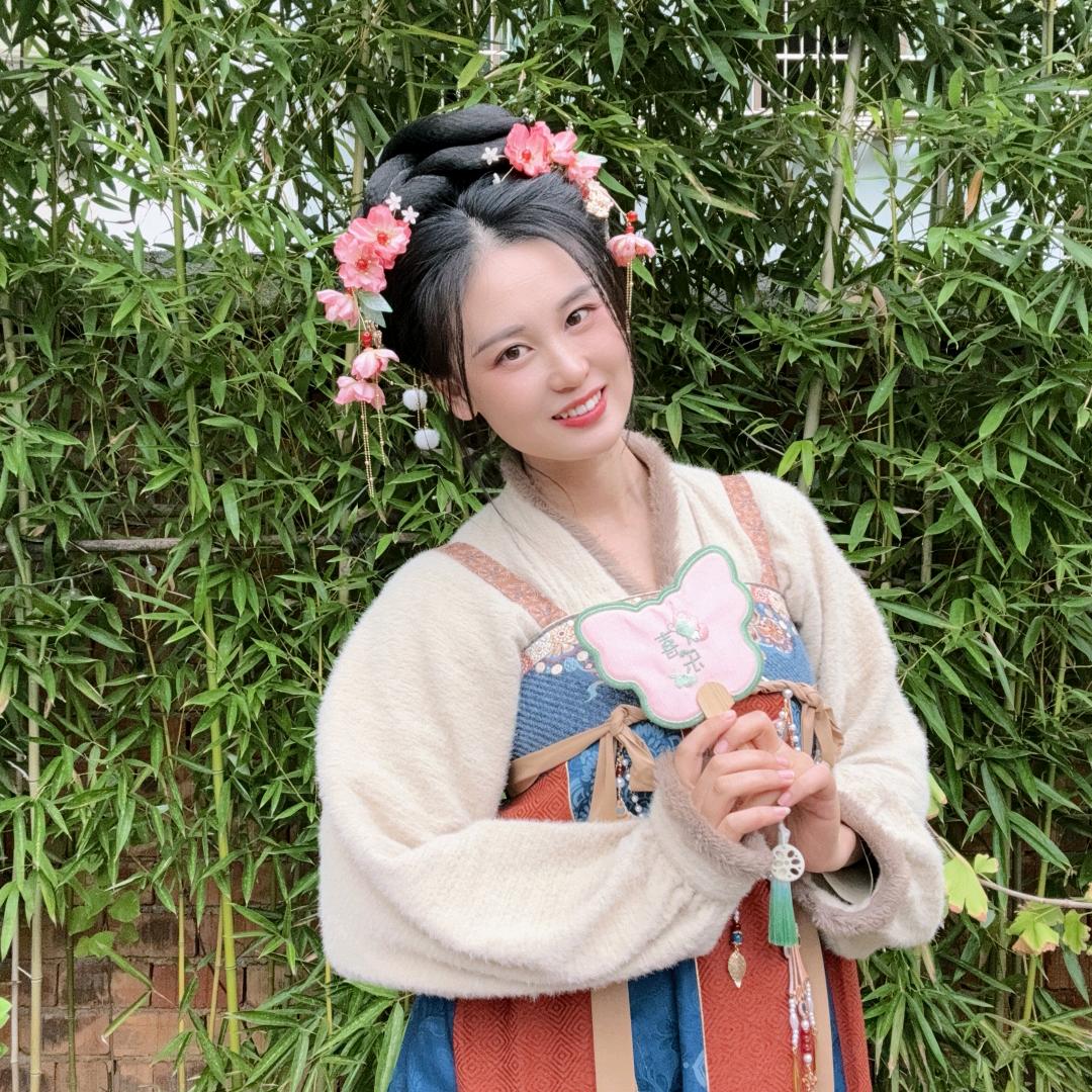莫傒
