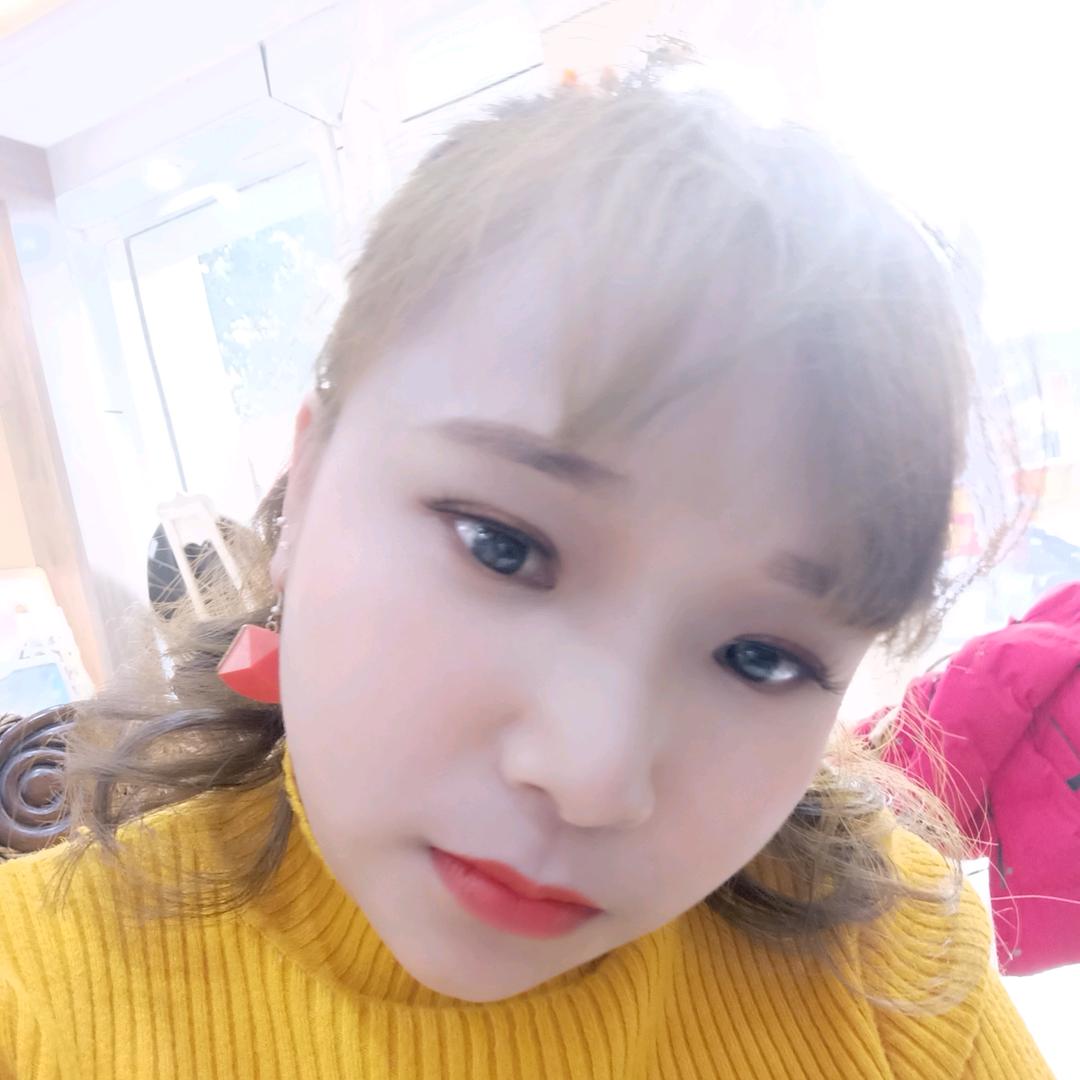 爱笑的女孩