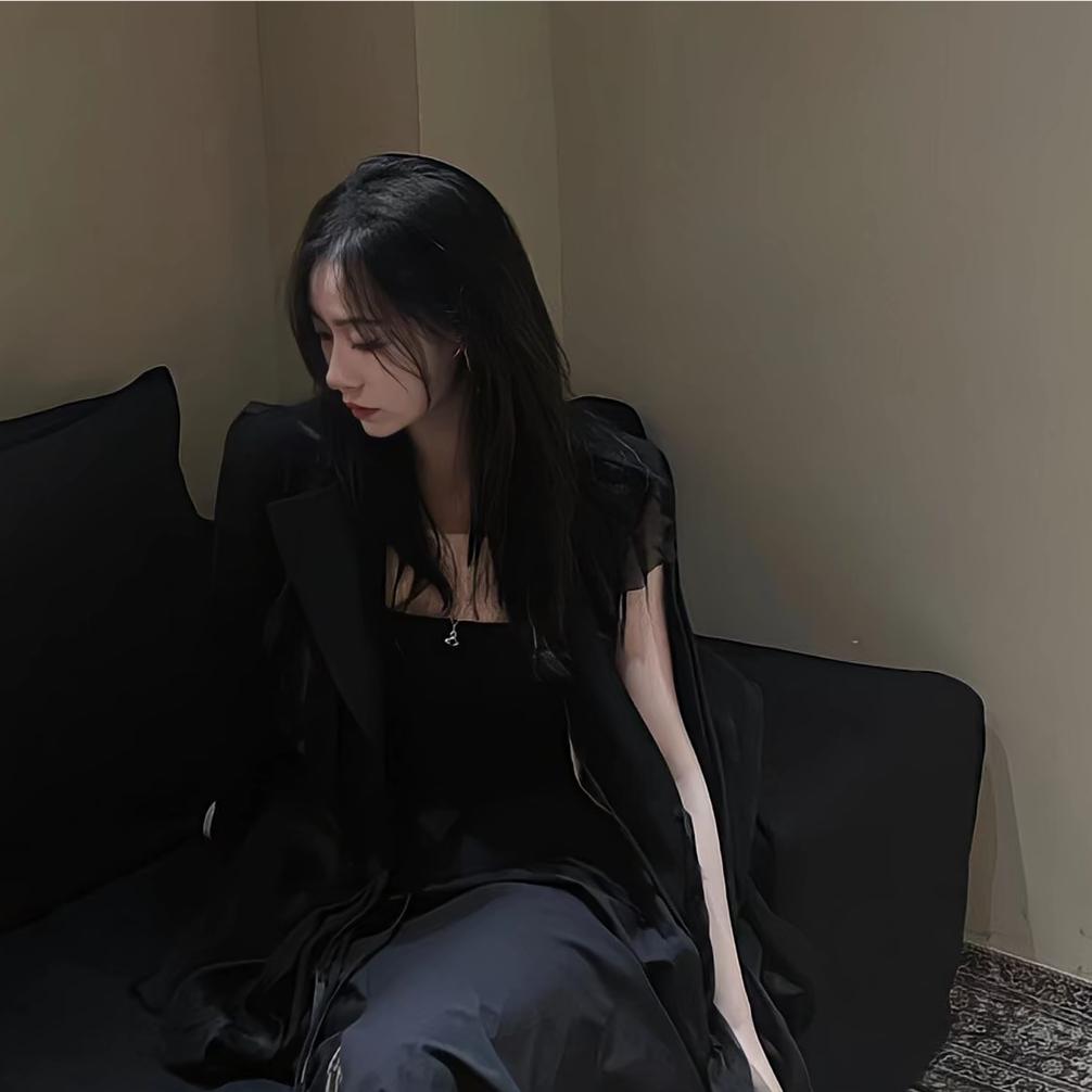 爱热干面的吖吖