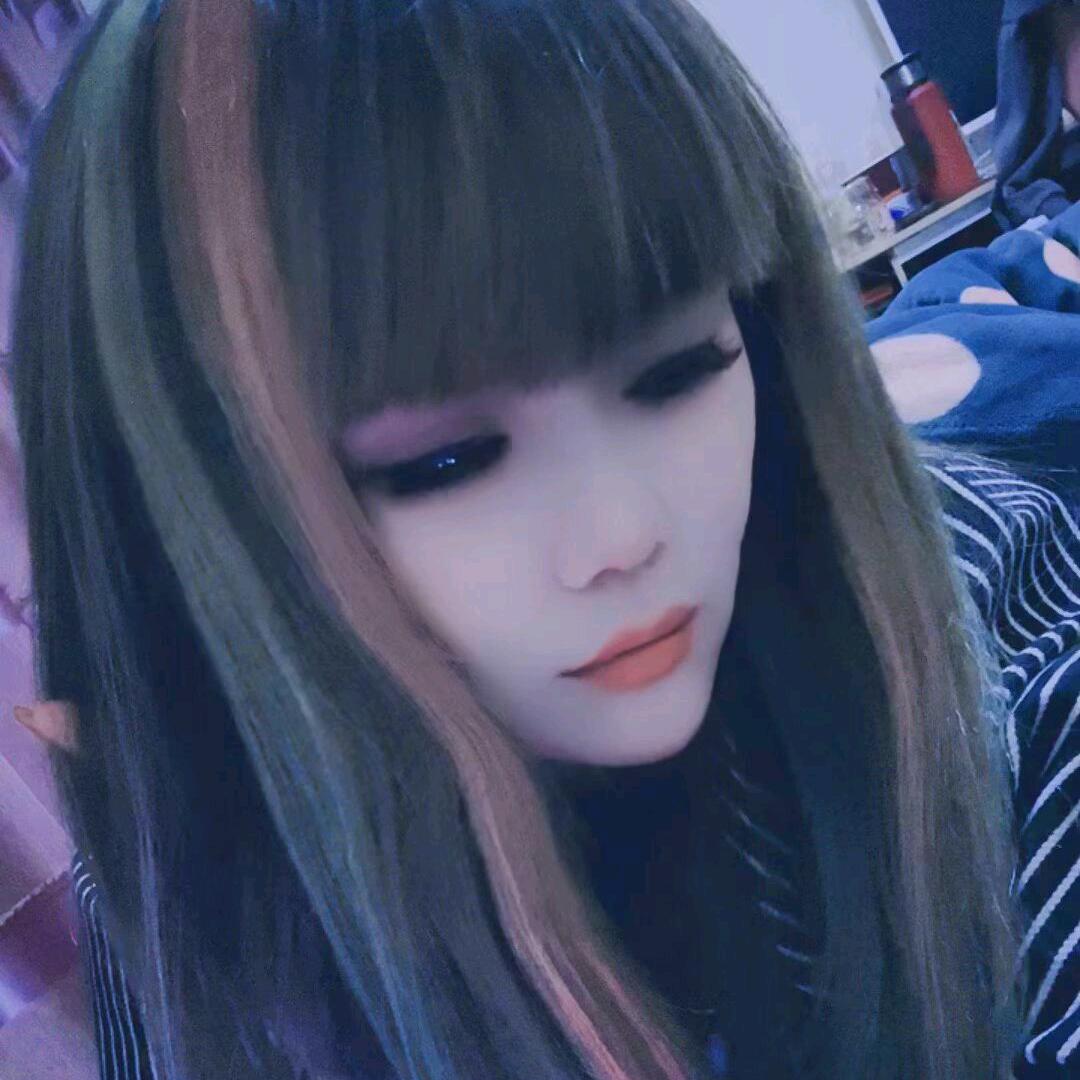 岩小妖💋