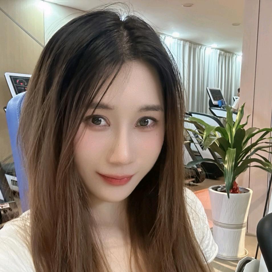 小妖（车神女王）👸