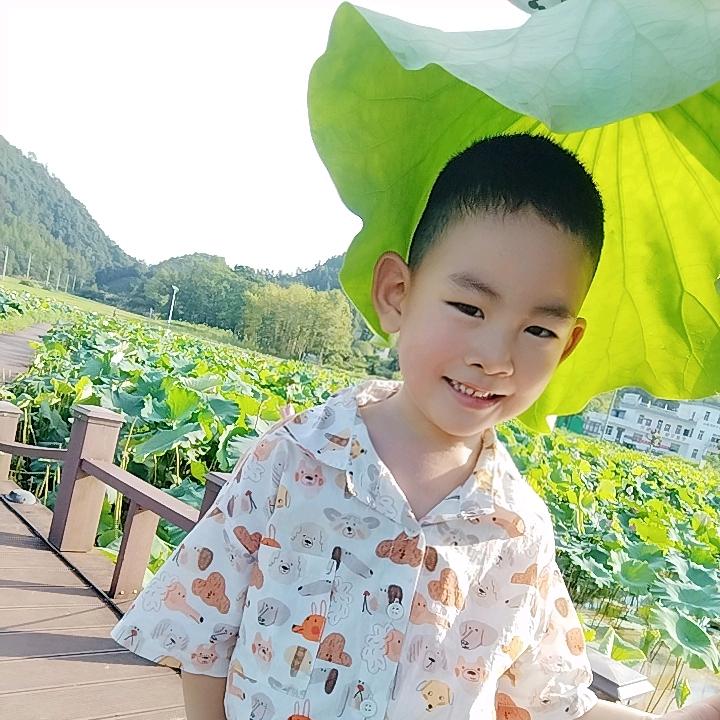 果果爱跳舞