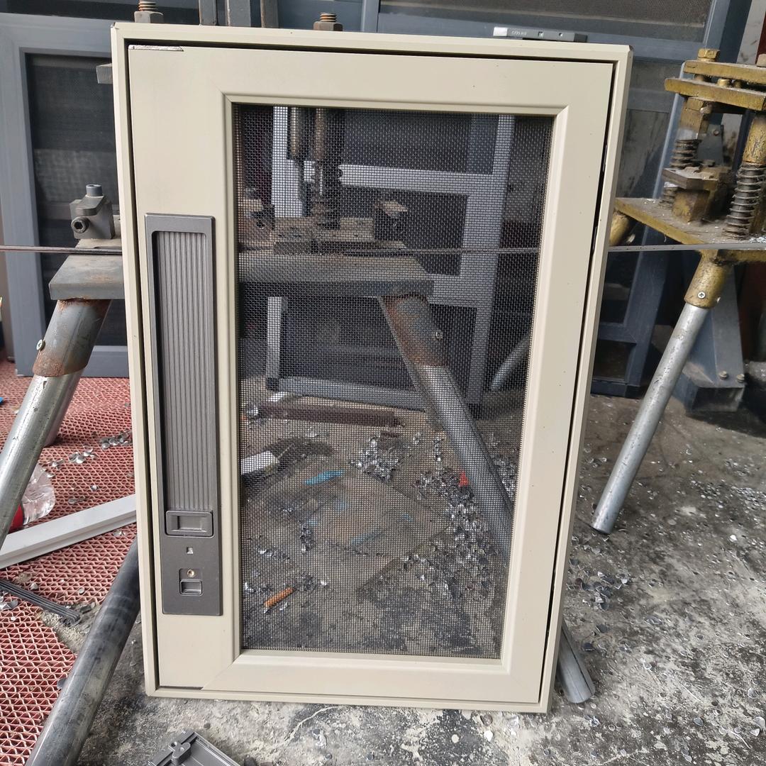 批发金刚网纱窗