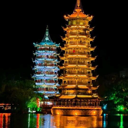 桂林人🌸丁秋秋