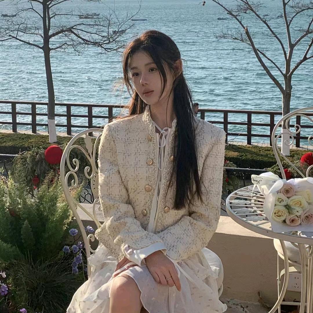 伊伊
