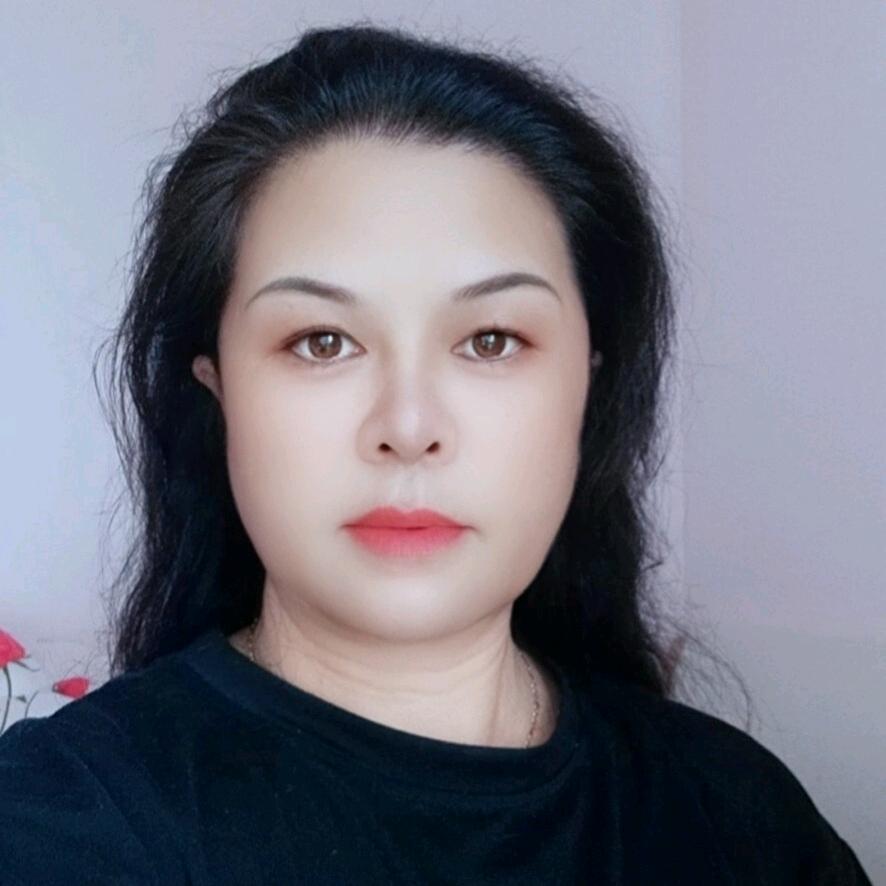 甜妞  晚20点30开播