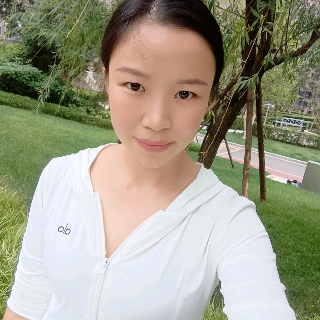 我不是人民币，做不到让人喜欢