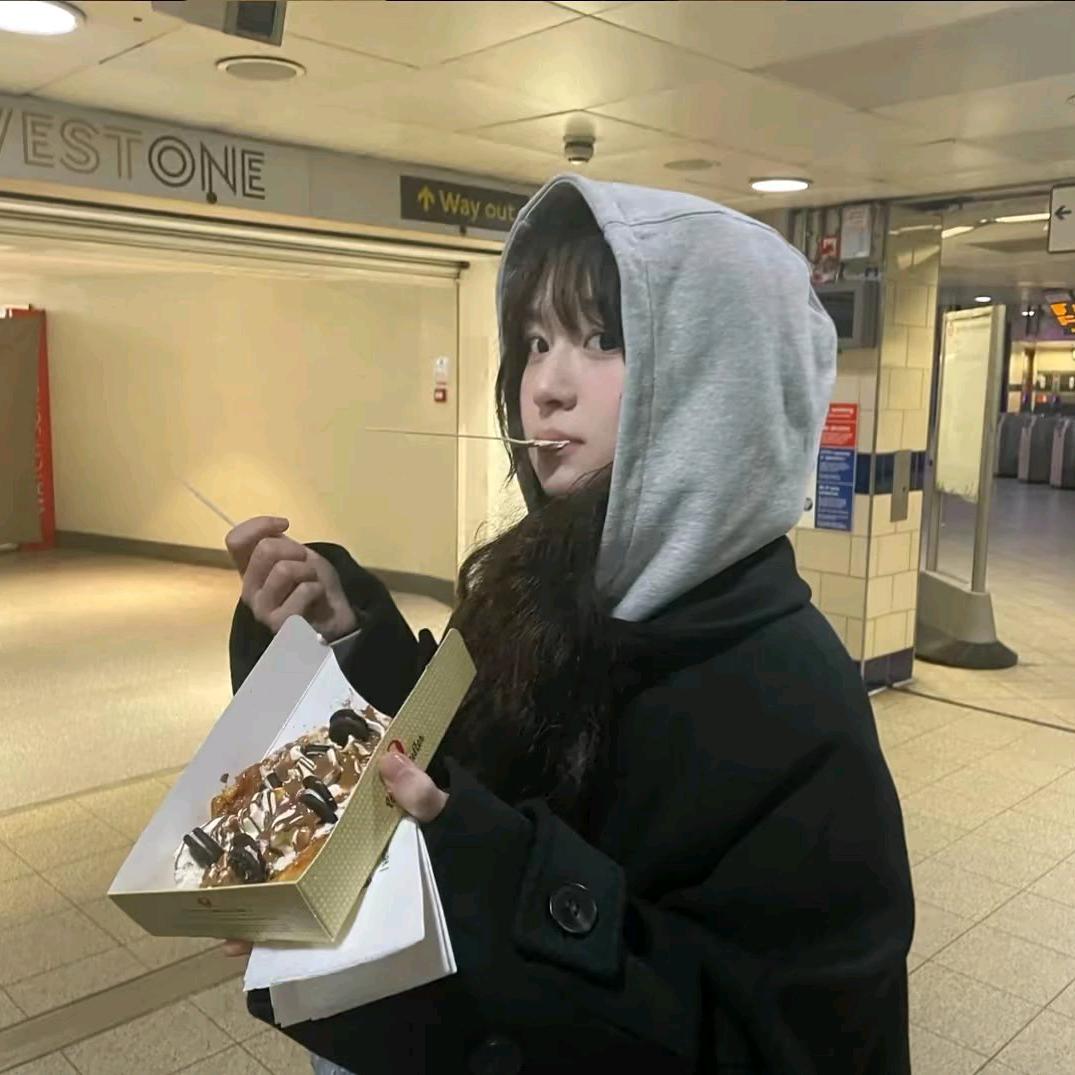 懦