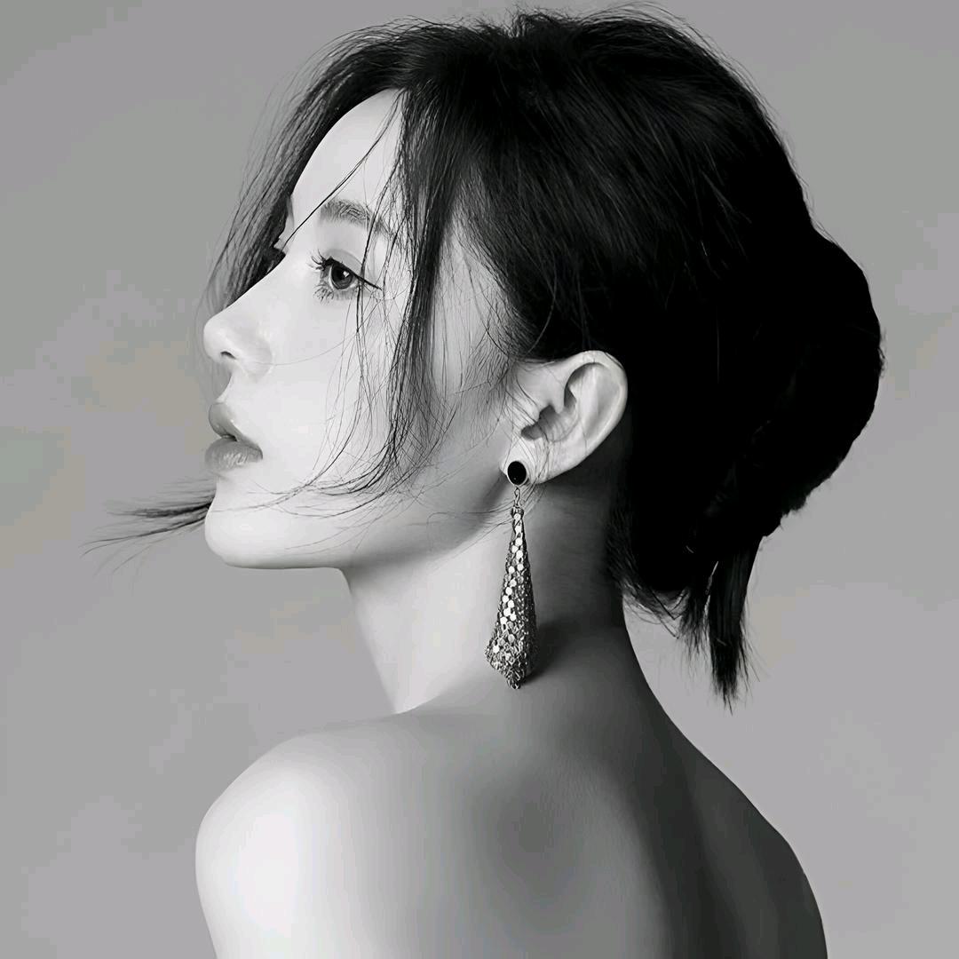 千城✨