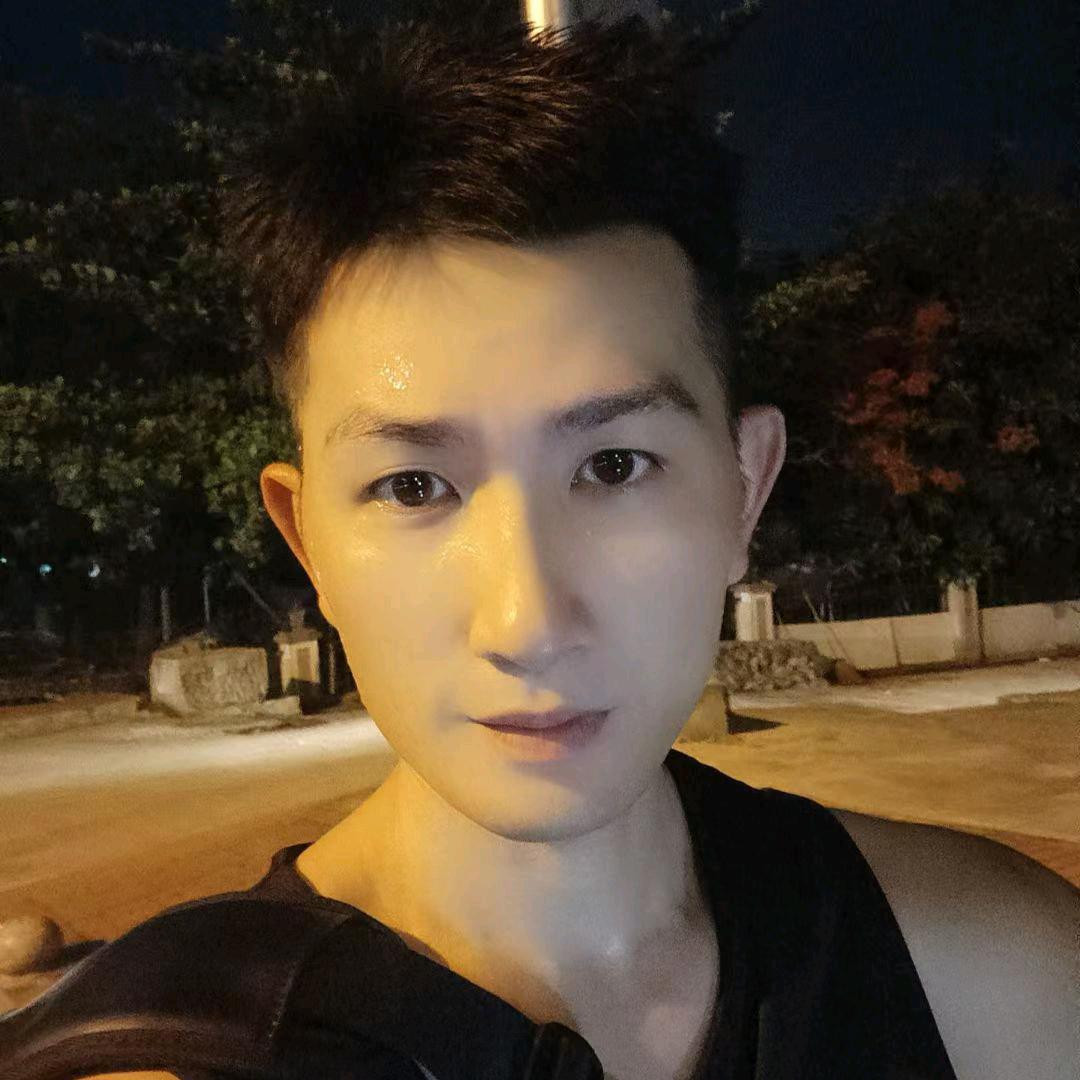 嘿是阿磊呀