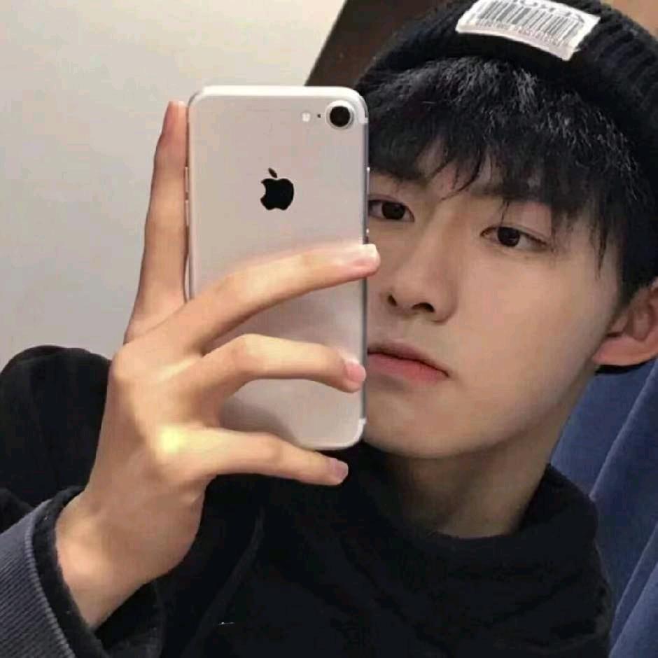 懂事的胆小鬼.