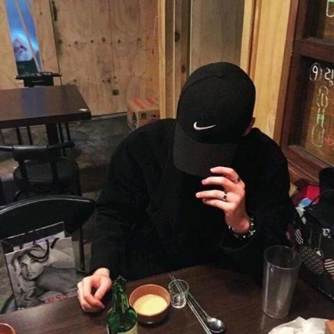 笑着伪装丶我不顾