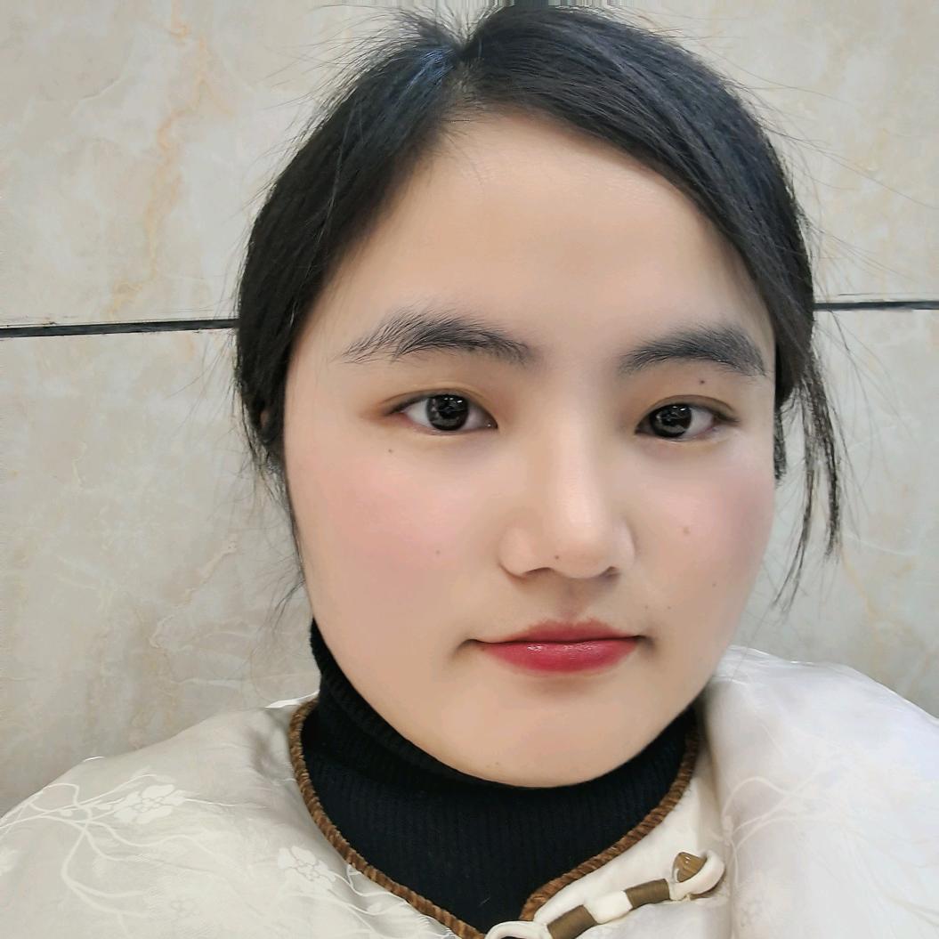 出租房子的小胖妞
