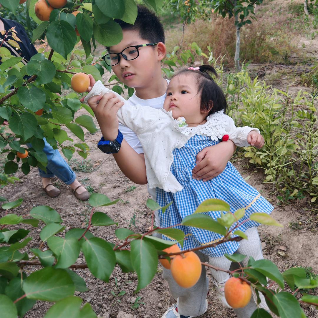 🐷猪大哥🍬糖小妹