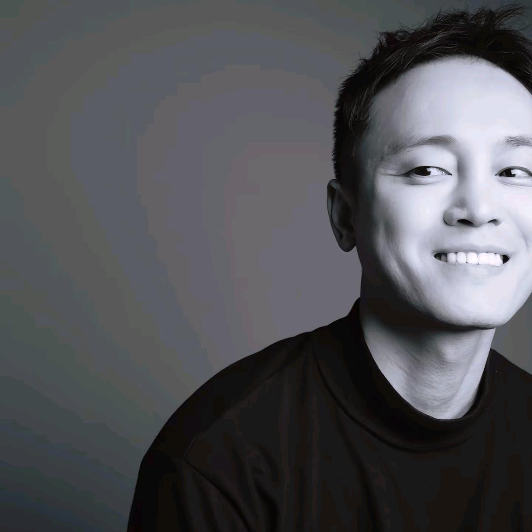 知足.