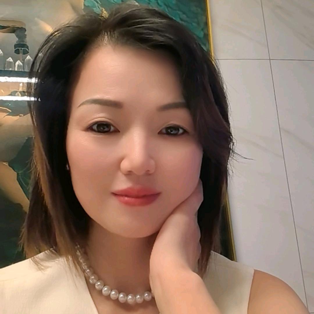 丽宝（晚8:10