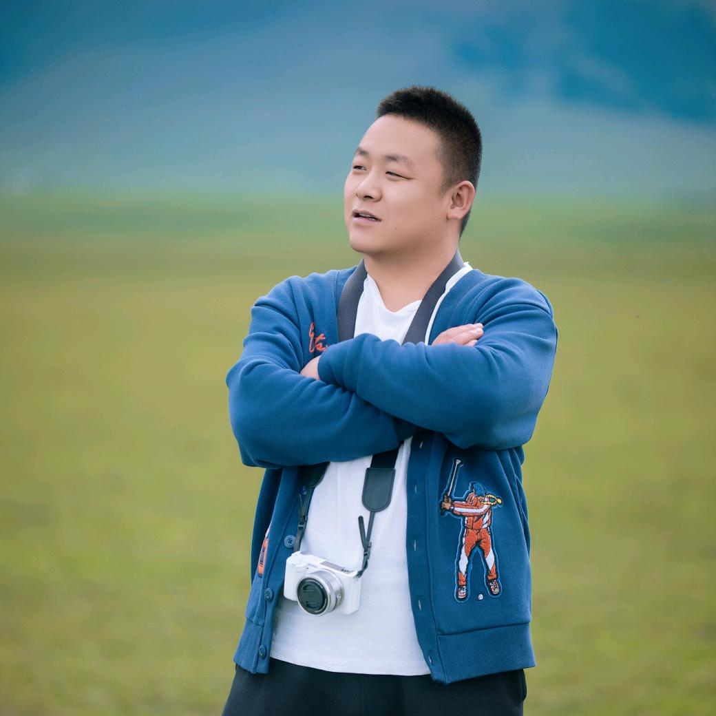 新疆南北疆资深领队