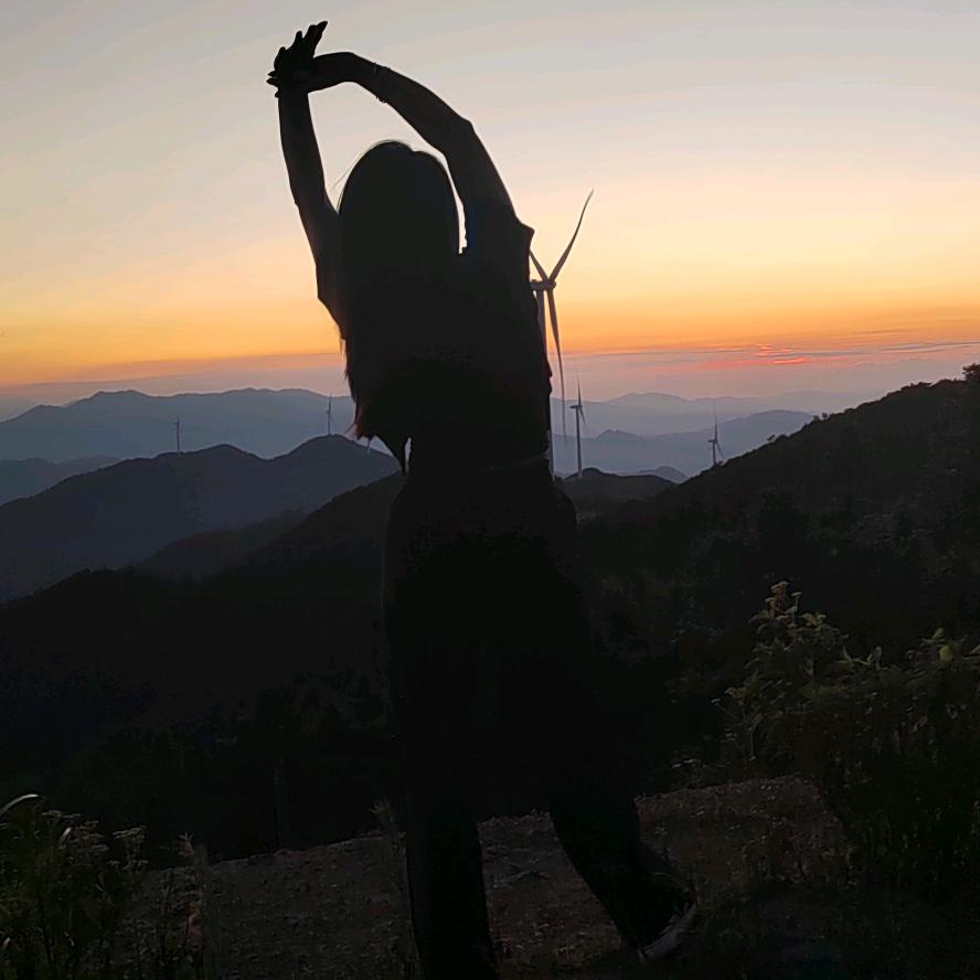 ²⁰²⁵এ᭄浅笑不语꧔ꦿ᭄