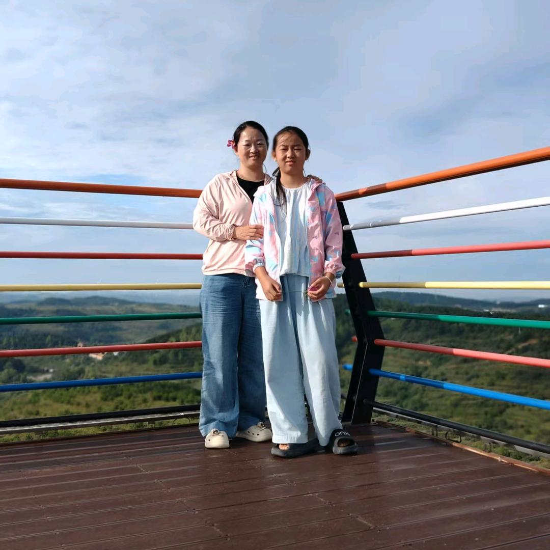 娘俩的小幸福👩‍❤‍👩（橱窗已开通）