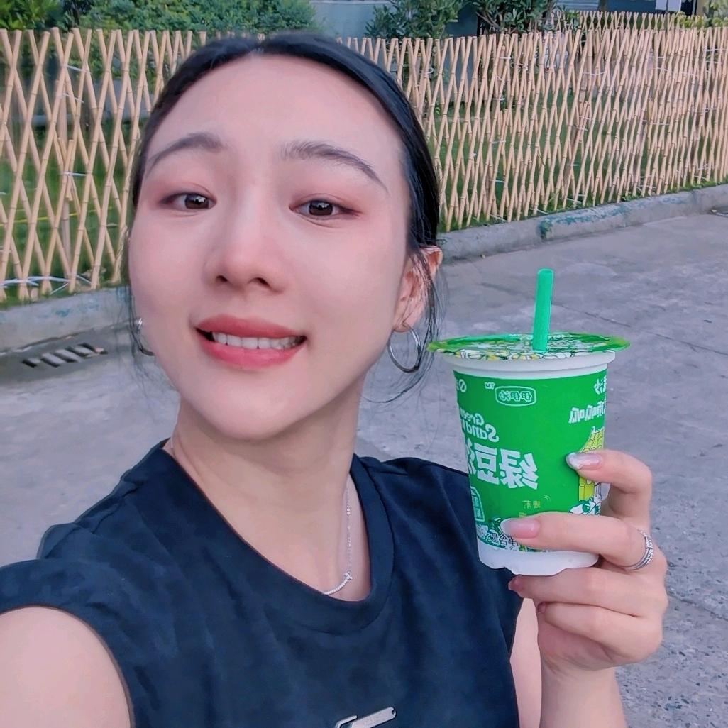 伊伊雪糕批发小时达