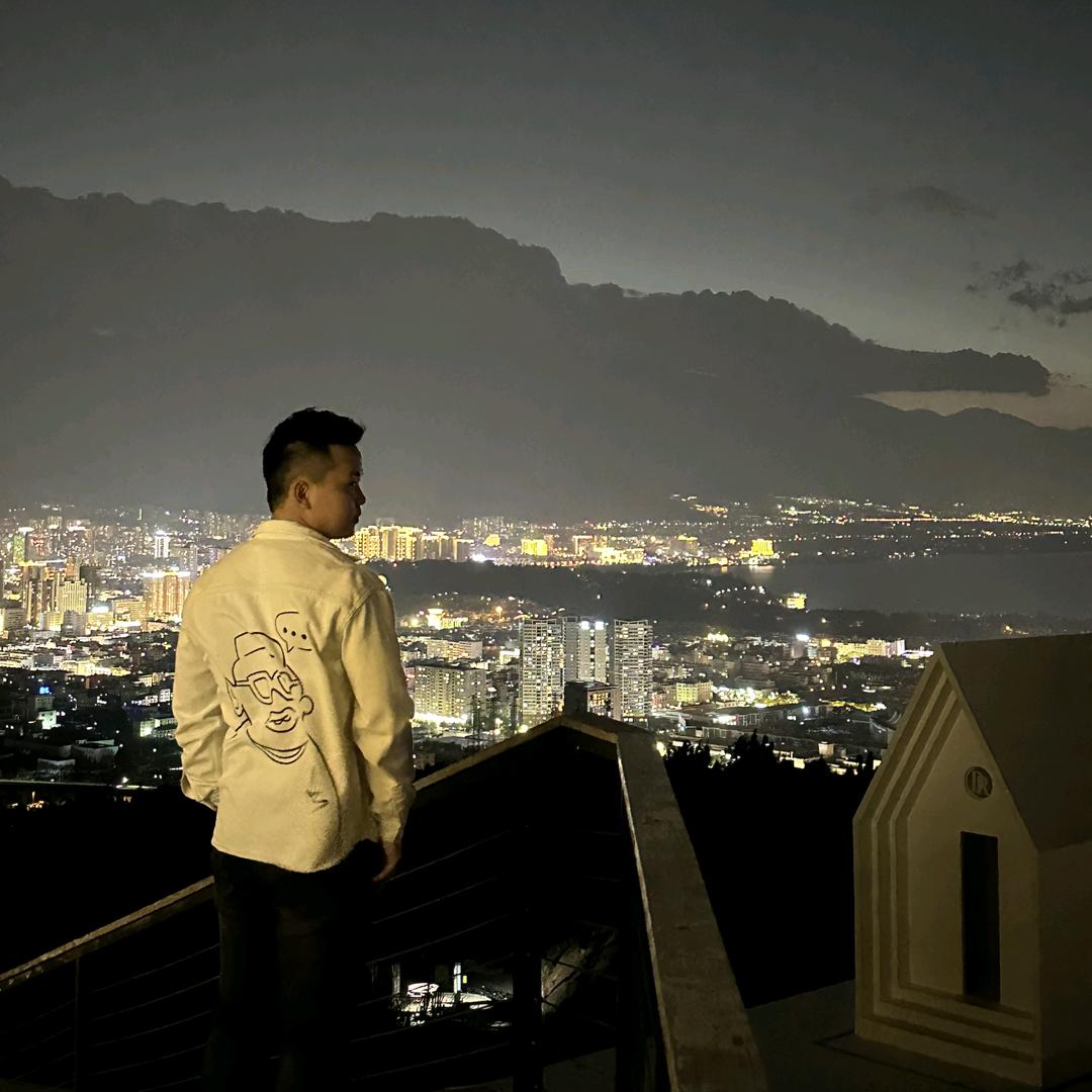 釖尖舞者——小贺🍋