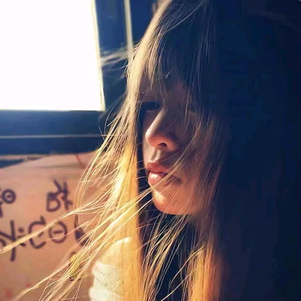 要牵住ᵀᴬ的手