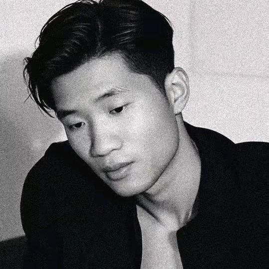 何止一句钟意😘