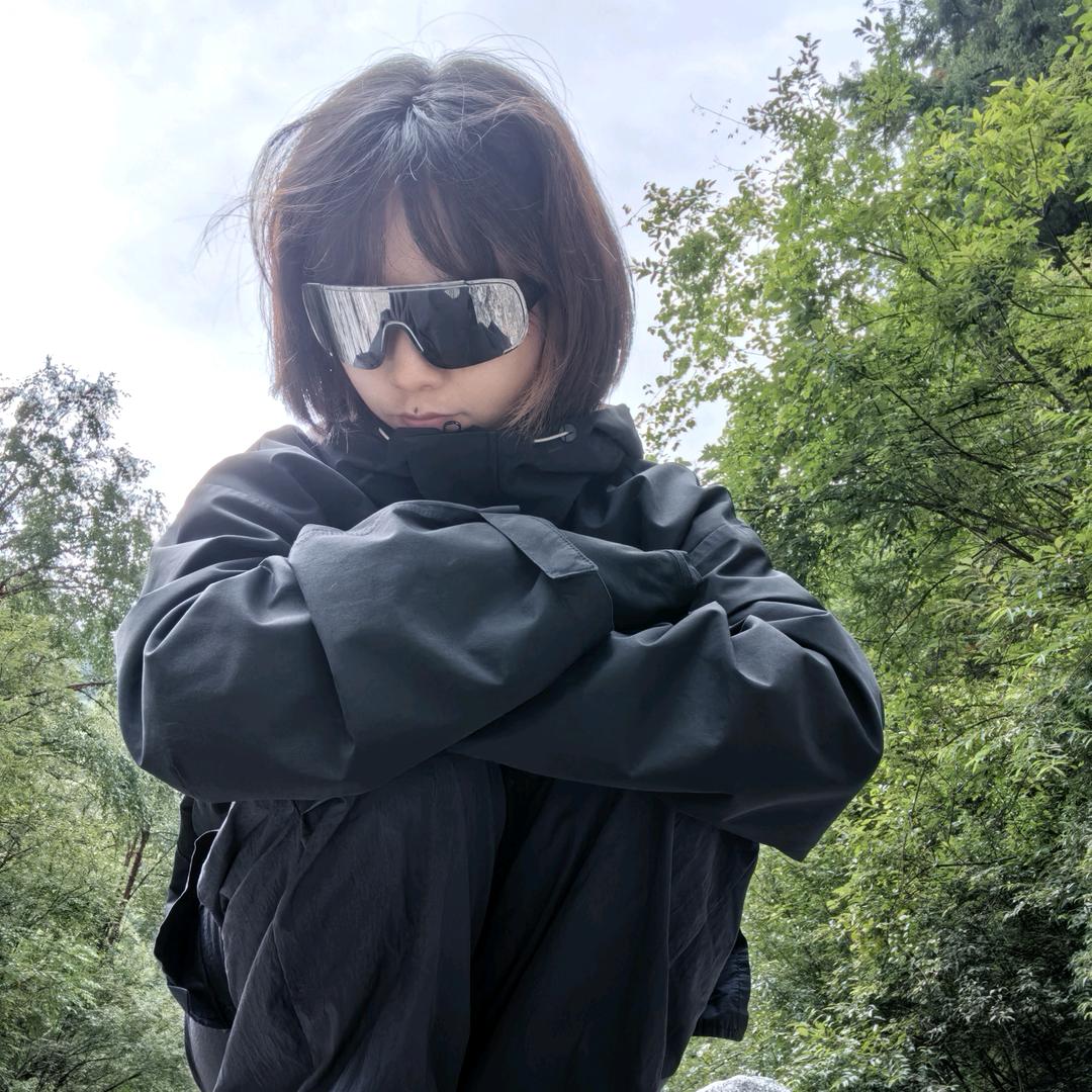 ᥫᩣ吱吱