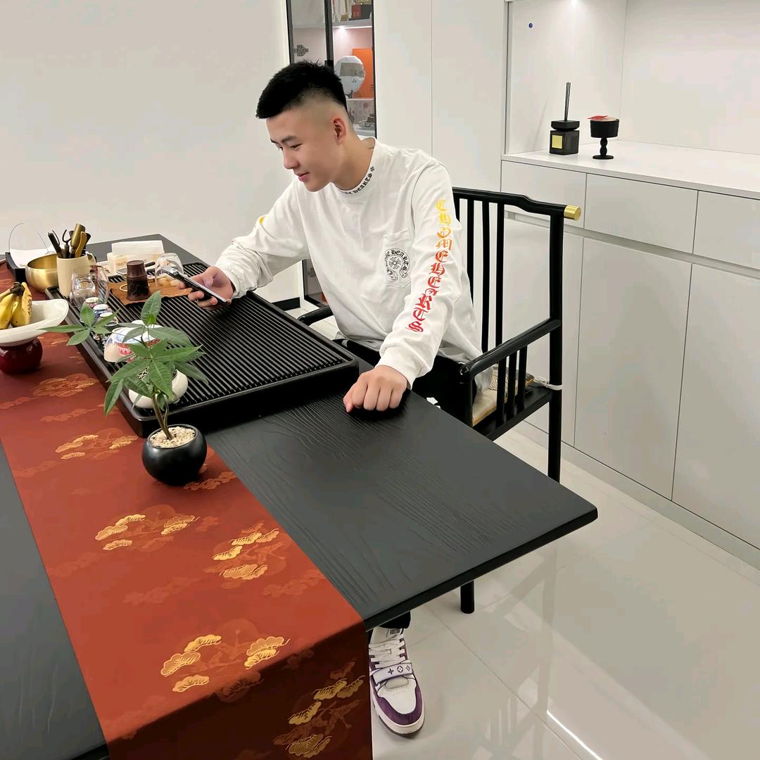 𝐇𝐞𝐥𝐥𝐨  '͜'